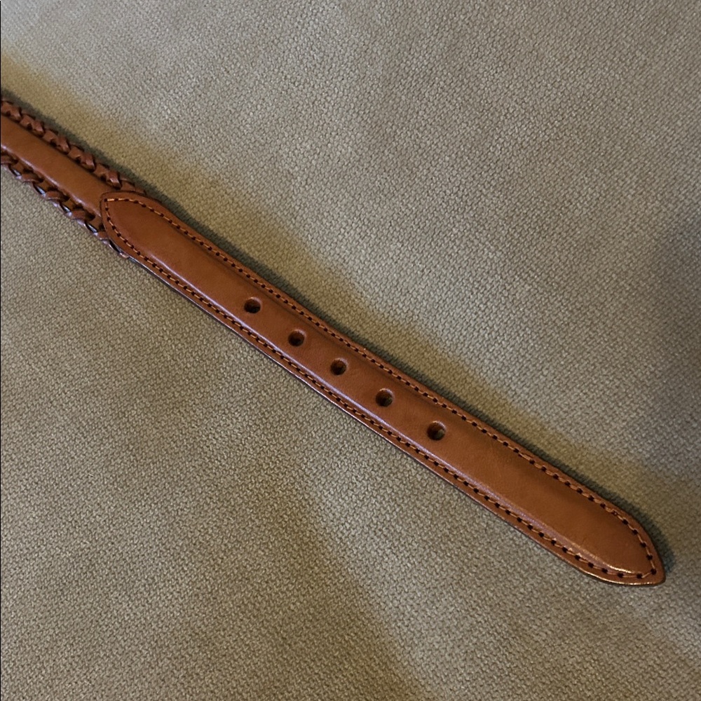 Justin Tan Leather Belt with Ornate Silver Buckle like new size 28 - Picture 6 of 7